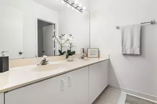 1030 Fairfax Cir W, Boynton Beach, FL 33436 - Photo 33