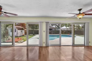 542 NW La Brea Ave, Port Saint Lucie, FL 34983 - Photo 9