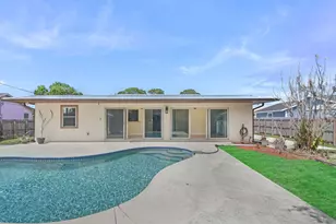 542 NW La Brea Ave, Port Saint Lucie, FL 34983 - Photo 25