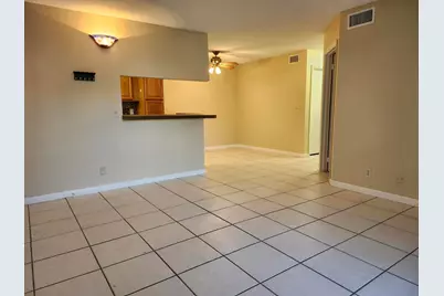 545 Trace Circle #105, Deerfield Beach, FL 33441 - Photo 7