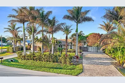 1573 SW Calmar Avenue, Port Saint Lucie, FL 34953 - Photo 9