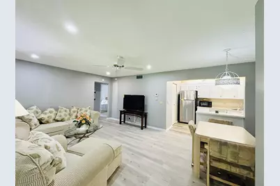 408 Pine Glen Lane #C-2, Greenacres, FL 33463 - Photo 3