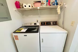 408 Pine Glen Ln, Greenacres, FL 33463 - Photo 19