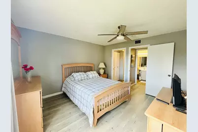 408 Pine Glen Lane #C-2, Greenacres, FL 33463 - Photo 9