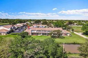 100 E Hemingway Cir, Margate, FL 33063 - Photo 21