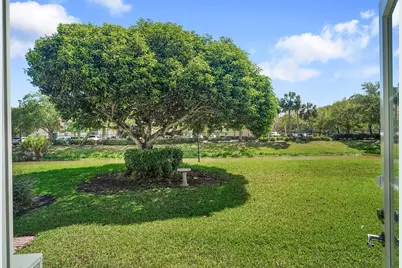 100 E Hemingway Circle, Margate, FL 33063 - Photo 25