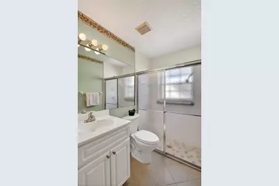 176 Harbor Lake Circle, Greenacres, FL 33413 - Photo 23