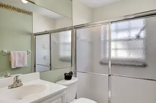 176 Harbor Lake Cir, Greenacres, FL 33413 - Photo 23