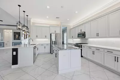 11711 SW Coronado Springs Drive, Port Saint Lucie, FL 34987 - Photo 13