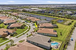 11711 SW Coronado Springs Dr, Port Saint Lucie, FL 34987 - Photo 47