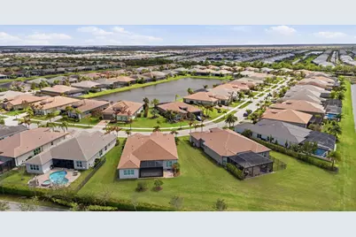11711 SW Coronado Springs Drive, Port Saint Lucie, FL 34987 - Photo 45