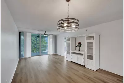 9470 Poinciana Place #308, Davie, FL 33324 - Photo 15