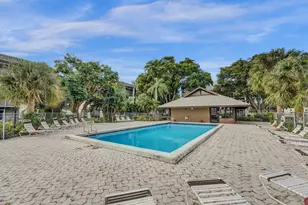 9470 Poinciana Pl, Davie, FL 33324 - Photo 45