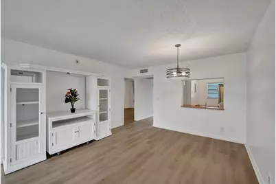 9470 Poinciana Place #308, Davie, FL 33324 - Photo 17