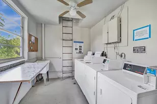 9470 Poinciana Pl, Davie, FL 33324 - Photo 43