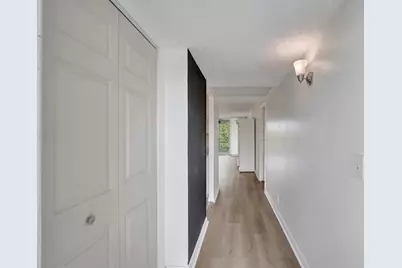 9470 Poinciana Place #308, Davie, FL 33324 - Photo 5