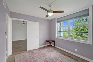 9470 Poinciana Pl, Davie, FL 33324 - Photo 29