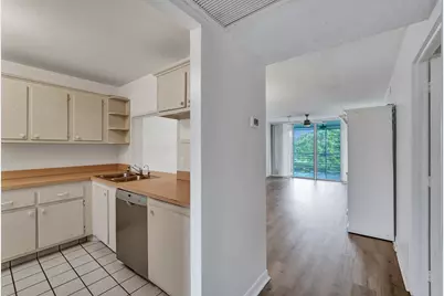 9470 Poinciana Place #308, Davie, FL 33324 - Photo 7