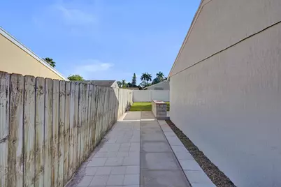 5080 Little Beth Drive S, Boynton Beach, FL 33472 - Photo 11