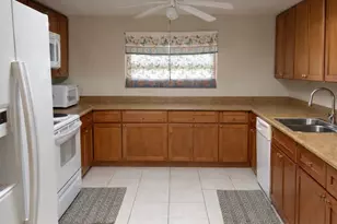 5808 NW 84th Terrace, Tamarac, FL 33321 - Photo 3