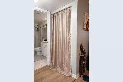 110 Lake Emerald Drive #103, Oakland Park, FL 33309 - Photo 21