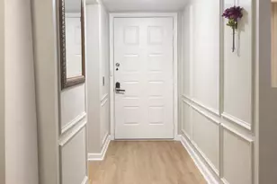 110 Lake Emerald Dr, Oakland Park, FL 33309 - Photo 15