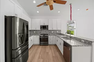 7558 Tarpon Cove Cir, Greenacres, FL 33467 - Photo 3