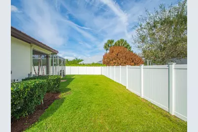 445 Wingate Terrace SW, Vero Beach, FL 32968 - Photo 29