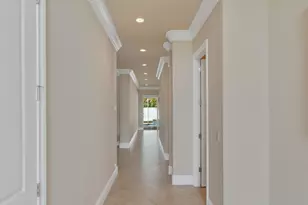 445 Wingate Terrace SW, Vero Beach, FL 32968 - Photo 3