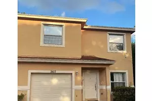 7457 Tam Oshanter Blvd, North Lauderdale, FL 33068 - Photo 1