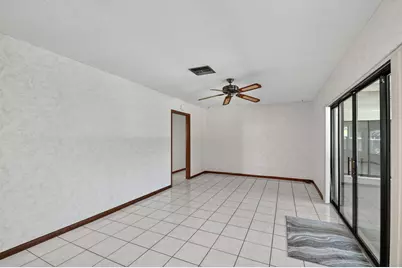 68 W Arch Drive, Lake Worth, FL 33467 - Photo 21