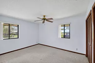 68 W Arch Dr, Lake Worth, FL 33467 - Photo 13