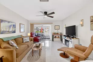 2758 Emory Dr E, West Palm Beach, FL 33415 - Photo 15