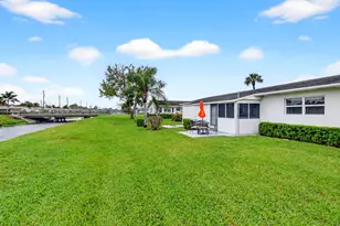 2758 Emory Dr E, West Palm Beach, FL 33415 - Photo 43