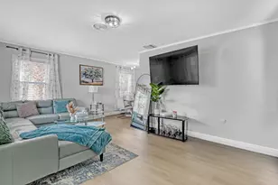 731 50th St, West Palm Beach, FL 33407 - Photo 9