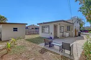 731 50th St, West Palm Beach, FL 33407 - Photo 29