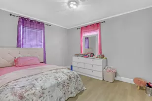 731 50th St, West Palm Beach, FL 33407 - Photo 15