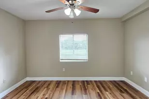 1063 Golden Lakes Blvd, West Palm Beach, FL 33411 - Photo 15