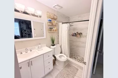 10088 Boynton Place Circle, Boynton Beach, FL 33437 - Photo 17