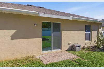 888 Bent Creek Drive, Fort Pierce, FL 34947 - Photo 29