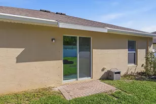 888 Bent Creek Dr, Fort Pierce, FL 34947 - Photo 29