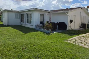 4504 NW 43rd Terrace, Tamarac, FL 33319 - Photo 3