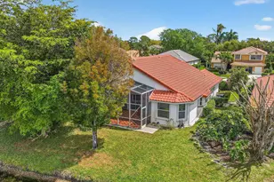 2453 Stonegate Dr, Wellington, FL 33414 - Photo 35