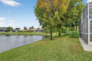 2453 Stonegate Dr, Wellington, FL 33414 - Photo 39