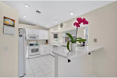 2453 Stonegate Drive, Wellington, FL 33414 - Photo 5