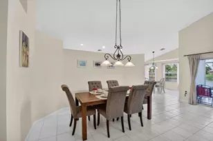 2453 Stonegate Dr, Wellington, FL 33414 - Photo 15