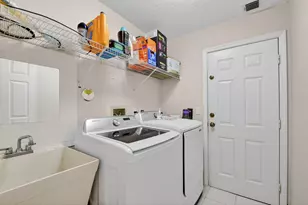 2453 Stonegate Dr, Wellington, FL 33414 - Photo 29