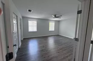 6256 Harbor Bend, Margate, FL 33063 - Photo 11