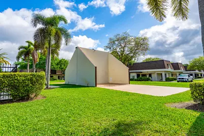 9375 SW 61st Way SW #D, Boca Raton, FL 33428 - Photo 29