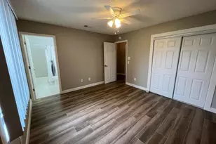 2122 SE Heathwood Cir, Port Saint Lucie, FL 34952 - Photo 7